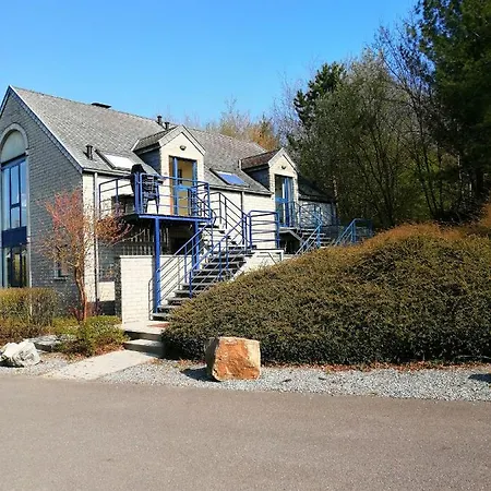 Durbuy, Ses Ruelles Pittoresques Et Sa Gastronomie *